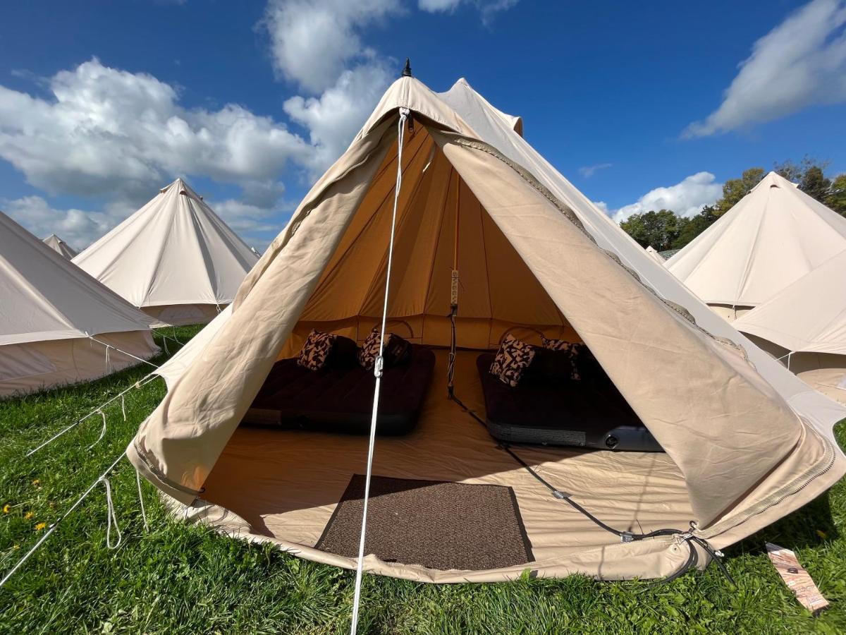 ホテル Festanation Oktoberfest Camp #1 ミュンヘン エクステリア 写真