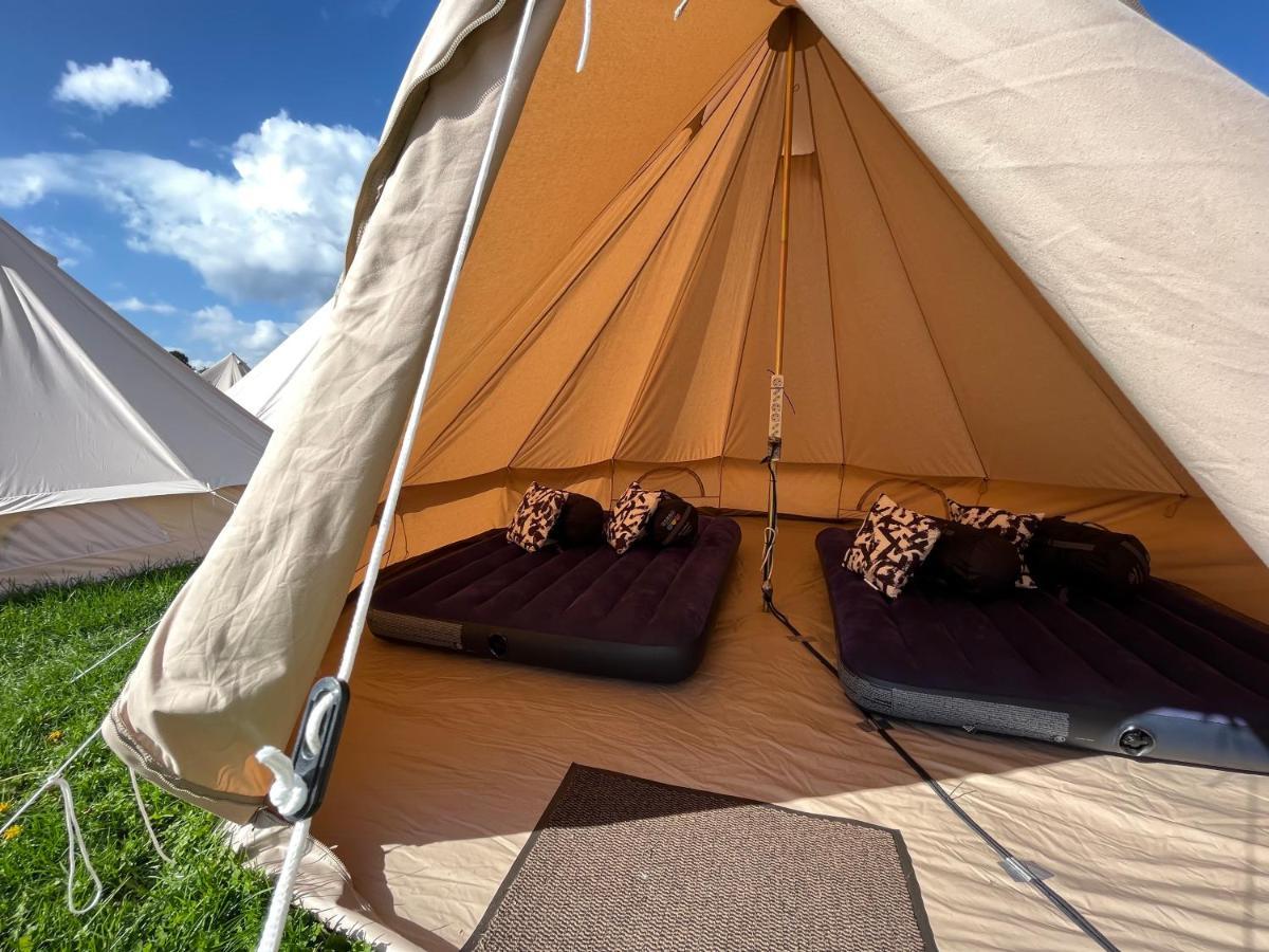 ホテル Festanation Oktoberfest Camp #1 ミュンヘン エクステリア 写真